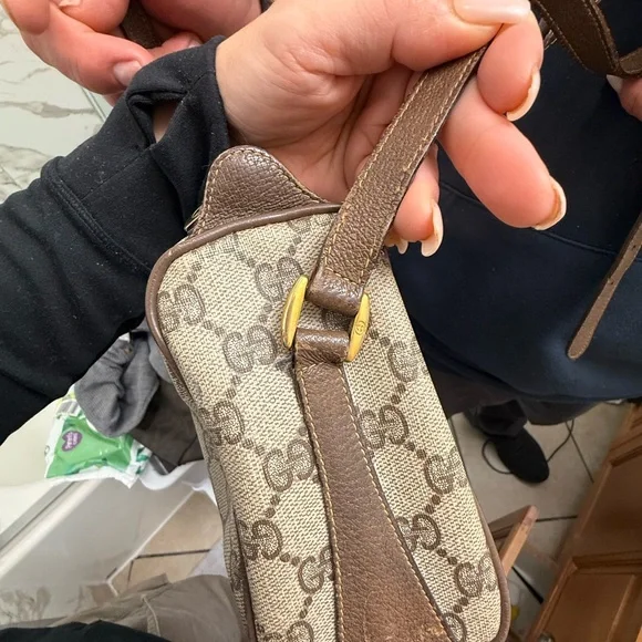 Gucci Tan and Brown GG Crossbody Bag - Picture 11 of 11